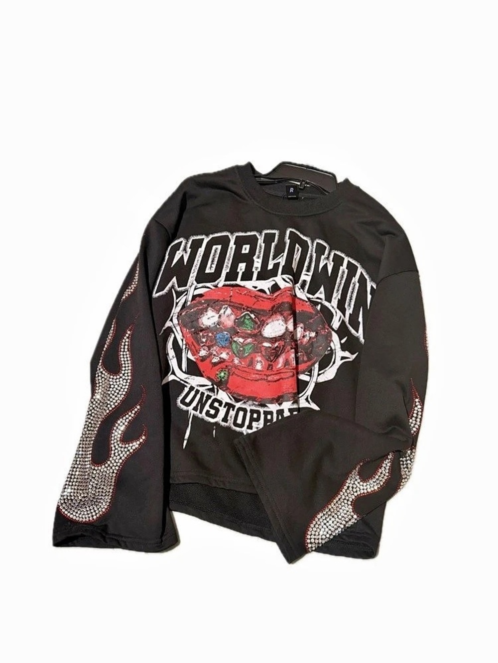 Long sleeve graphic tee shirt